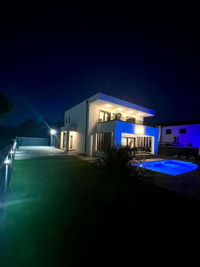 Villa Mila Vrsi Exteriér fotografie