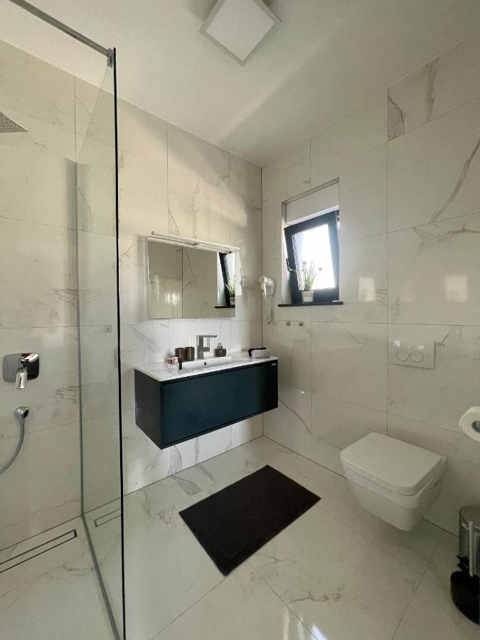 Villa Mila Vrsi Exteriér fotografie
